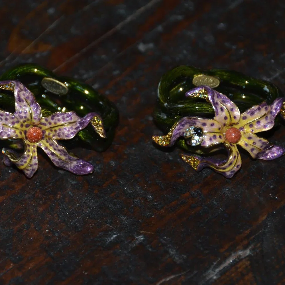 RARE LUXURY JAY STRONGWATER LILY FLOWER FLORAL CRYSTAL ENAMEL NAPKIN RING HOLDER